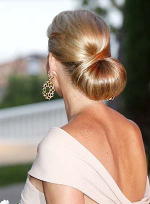 chignon bas cote