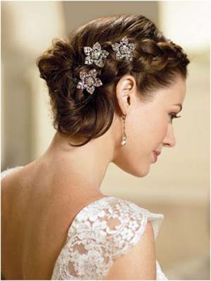 chignon-cheveux-mi-longs.jpg